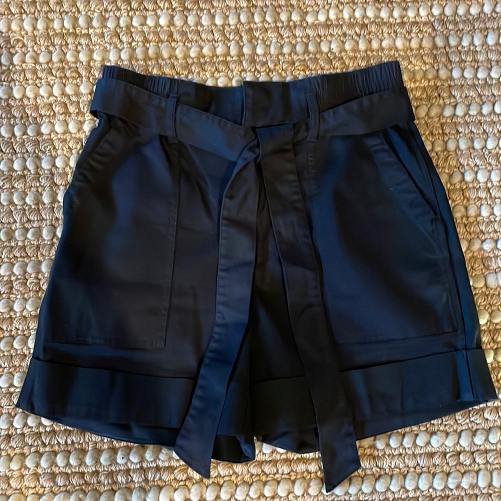 Cabi shorts
